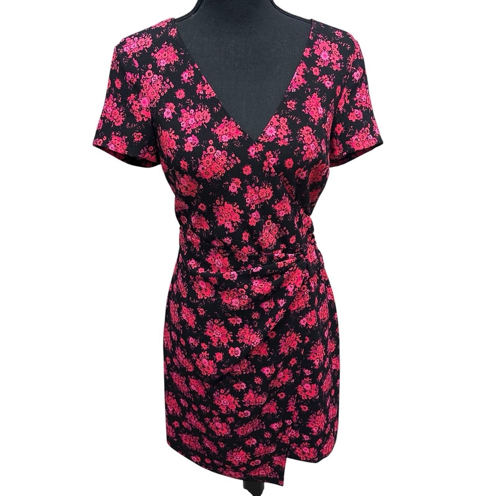 Club Monaco Esquinah Black Red Floral Short Sleeve Ruched Faux Wrap Dress Size 4